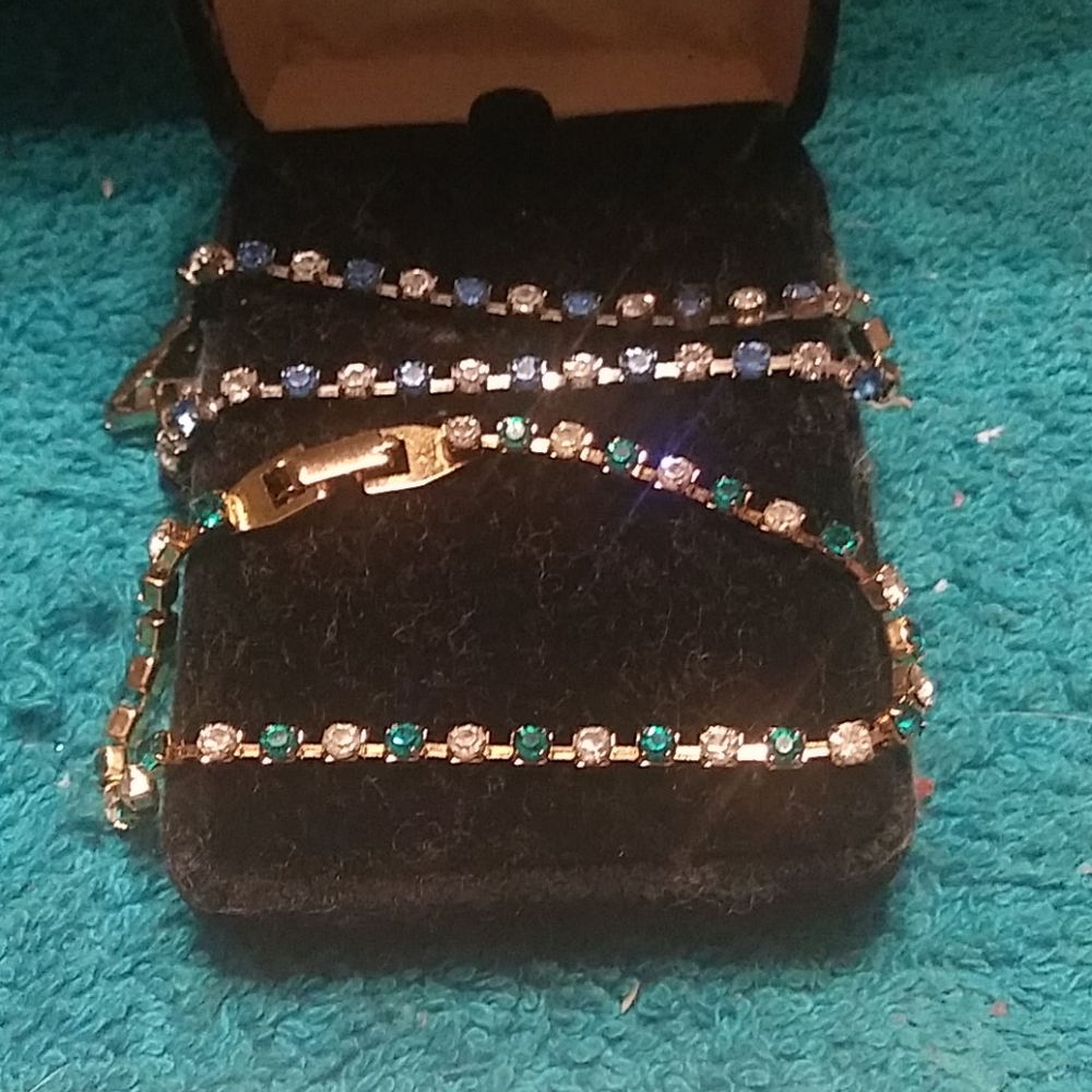 2 Linenwold Bracelets